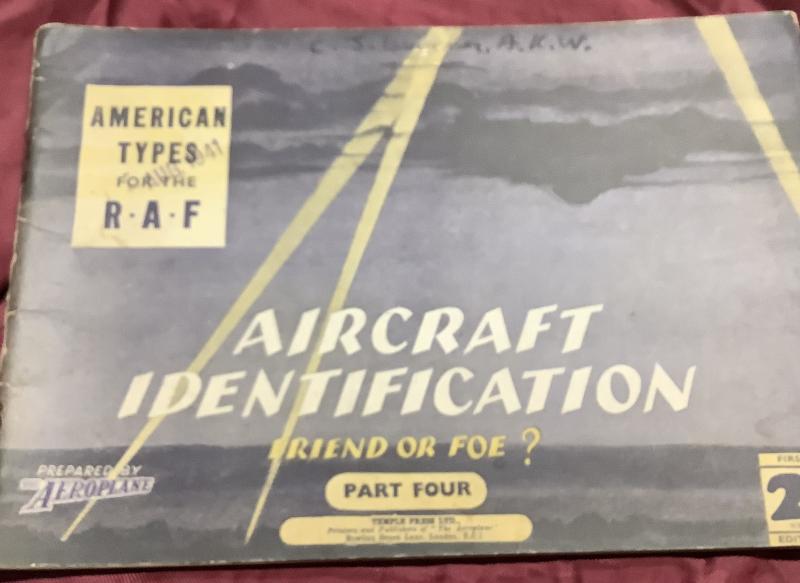 WWII AMERICAN IDENTIFICATION BOOKLET