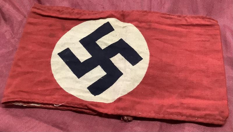 THIRD REICH NAZI ARMBAND