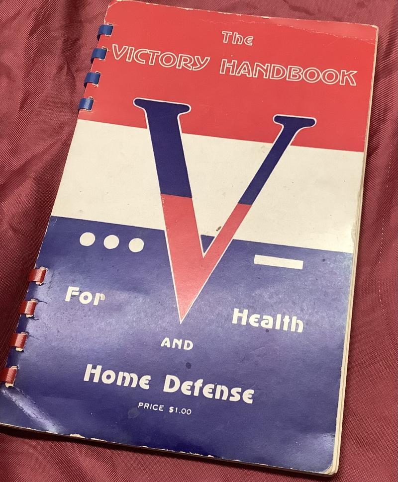 WWII VICTORY HANDBOOK