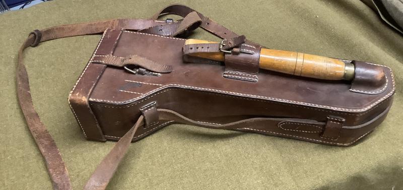 WWII BRITISH 14A PERISCOPE IN LEATHER CARRY CASE