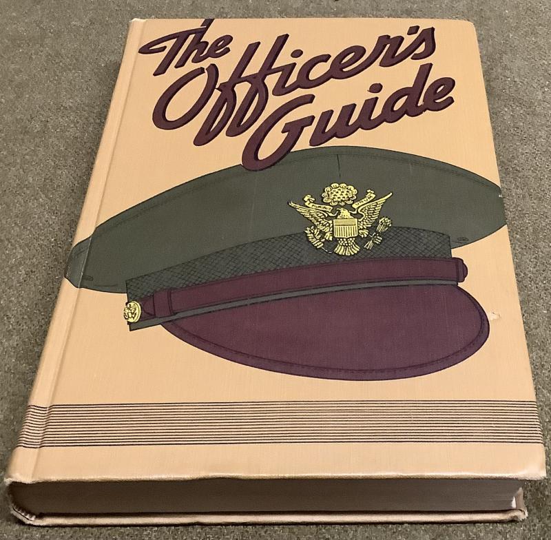 ORIGINAL WWII US ARMY OFFICERS GUIDE