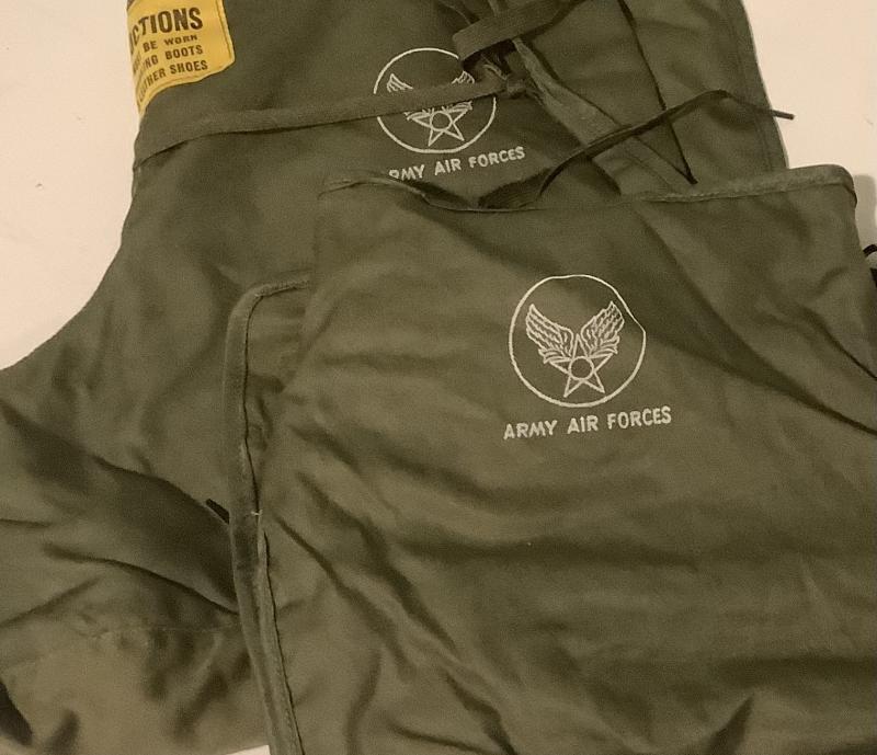 WWII TYPE Q-1  USAAF ELECTRICALLY HEATED INSERTS