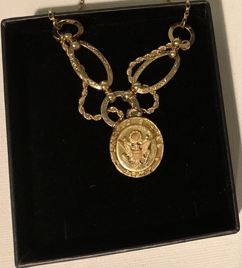 WWII ARMY SWEETHEART BOXED NECKLACE