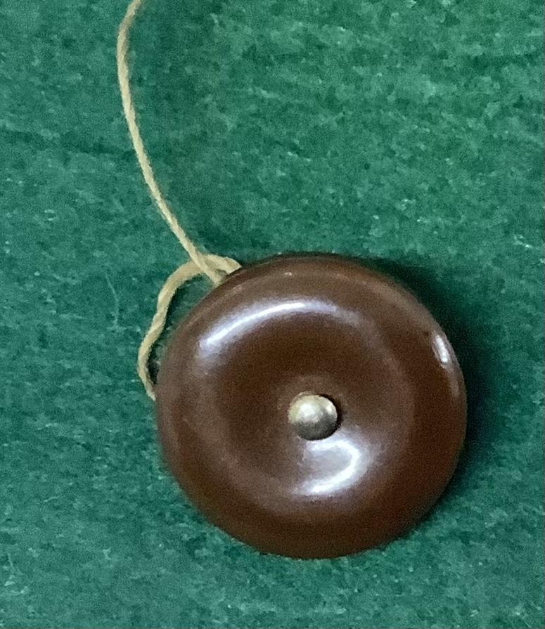 WWII Brown Bakelite Army Escape Button Compass