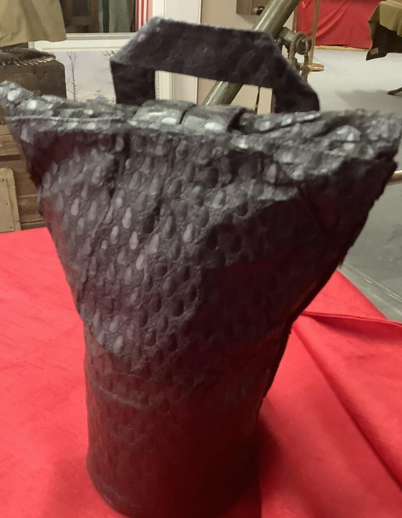 WARTIME LADIES HANDBAG & RESPIRATOR