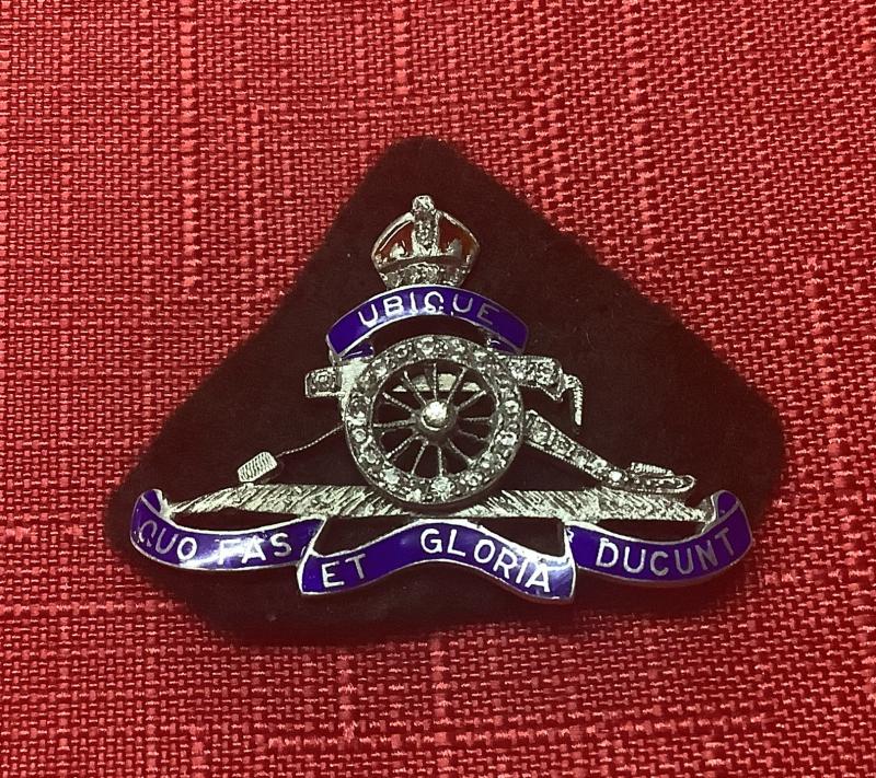 WWII ROYAL ARTILLERY SWEETHEART BROOCH